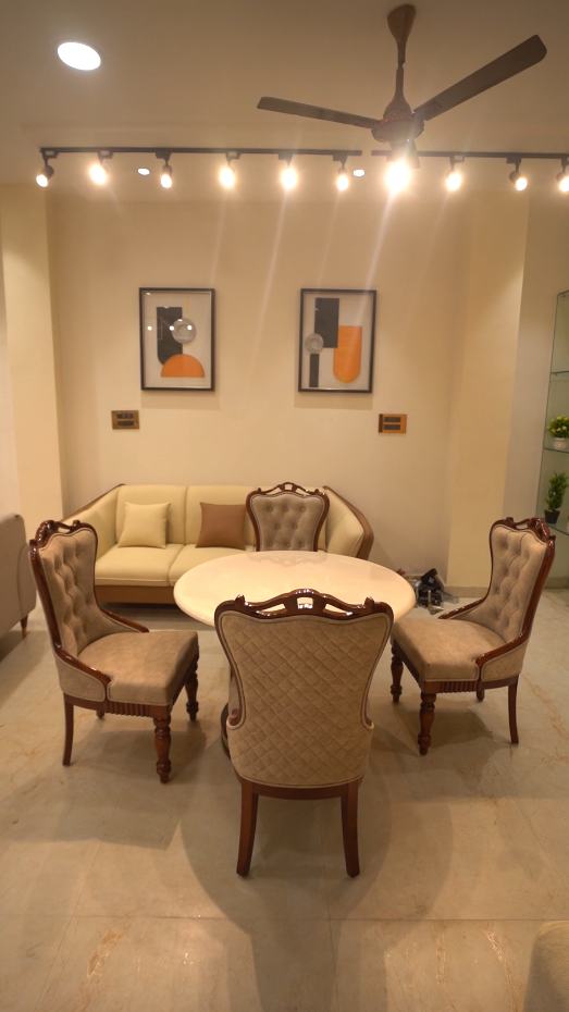 4 Seater Dining Table